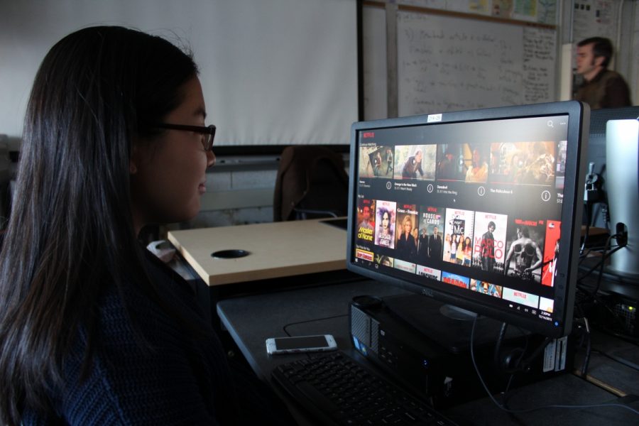 Joselyn Kim ’19 watches one of her favorite shows on Netflix.
