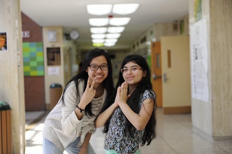  Best friends  Eshika Badrul ’19 and Joy Lin ’19 fool around during their free period.

