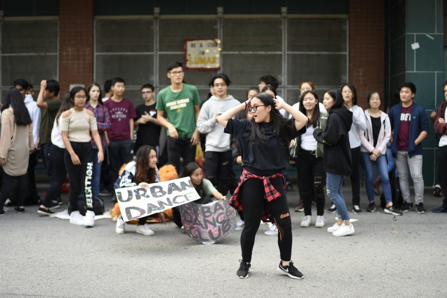Lin Zhang ‘19 breaks a move in the club fair. “My nervousness overwhelmed me as I stepped into the center of the dance floor. I am thankful for everyone who supported me that day,” she said.
