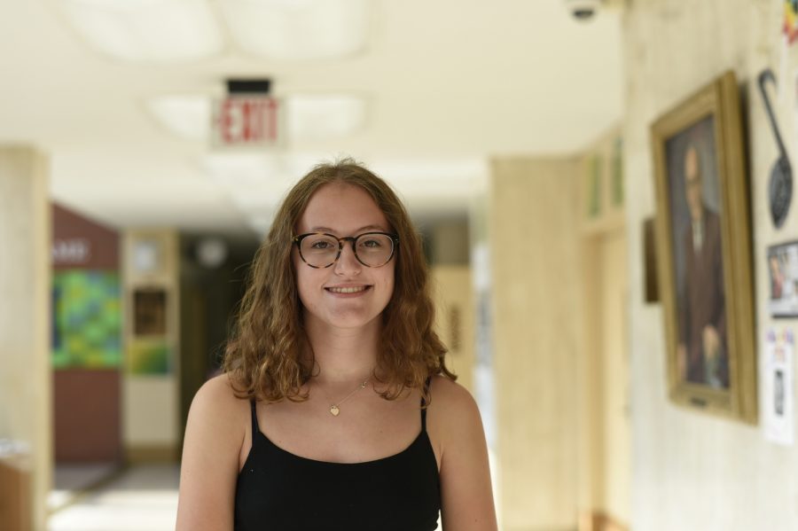 Ruby Berger ’20 supports the idea of public colleges being free but is 
skeptical if it would be practical.
