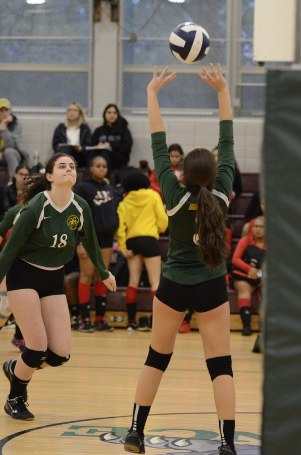 As Jessica Muller ’21 sets the volleyball high into the air, Carolina Hohl ’22 prepares to aid her in bumping it over the net. “I am ready for anything when I’m on the court,” said Muller.