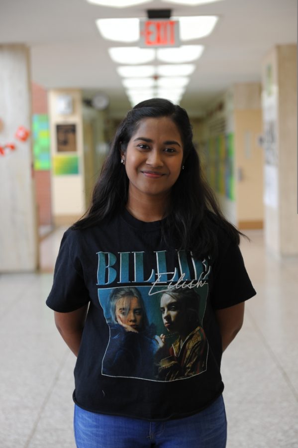 A diehard fan since the start of Eilish’s career in 2017, Suporna Das ’20 proudly wears her Billie Eilish t-shirt.