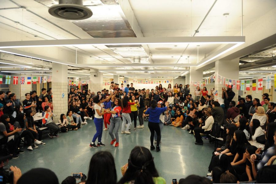 The+Bronx+Science+community+comes+together+to+watch+a+festive+performance%21