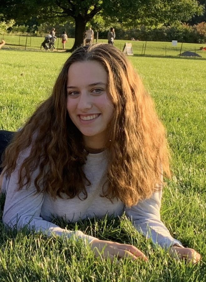 Sophie Portizky ’21 is obsessed with Harry Potter and loves spending time with her friends. Through participating in BBYO, a Jewish Youth Group, Poritzky was able to build valuable friendships. 