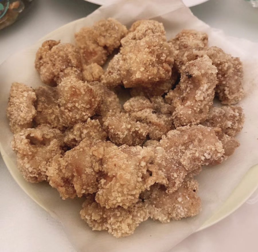 Potato starch lends an extra crispy outer layer to YuZhen Lin’s popcorn chicken.