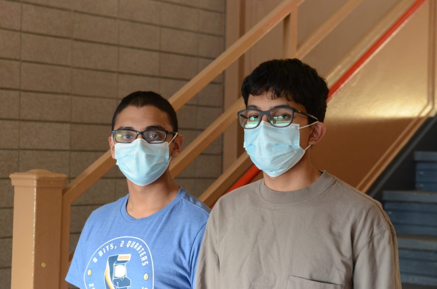 Tobias Alam ’22 and Sahil Hosalli ’22 both submitted projects as part of the math research program.