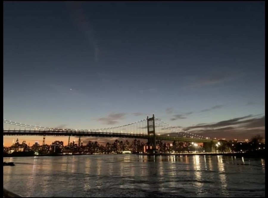 The Williamsburg Bridge connects the Lower East Side to Williamsburg, and it has drawn many to the East River Park.