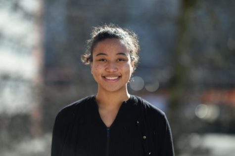 Diana Campbell ’22 is a renowned and accomplished student-athlete at Bronx Science. She has committed to run Division III track at the University of Chicago, she established the Bronx Science Student Diversity Committee, has been part of Student Organization and Cabinet for a number of her years at Bronx Science, and is part of the SAP Board. She was also on the Bronx Science Girl’s Varsity Volleyball team, who defended their City championship for the first time in school history this past fall. 