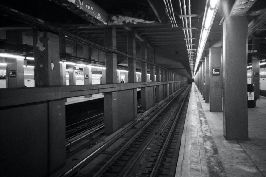 Although+NYC+MTA+train+cars+do+not+have+graffiti+on+them+anymore%2C++the+tunnels+in+the+subways+still+do.