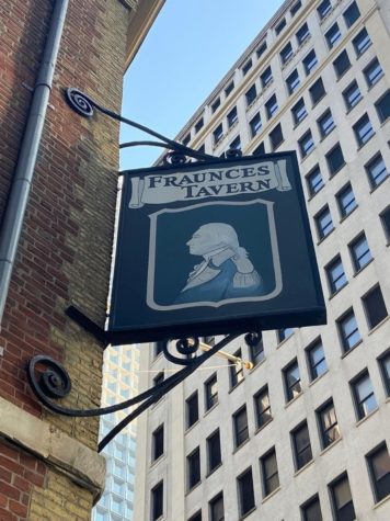This lovely tavern, located on 54 Pearl Street in downtown Manhattan, was once a very active revolutionary pub for patriots during the years of the American Revolution. Its a wonderful spot to visit if you’re interested in the history of New York. Its amazing to know that you’re eating in the same spot as our first president. 