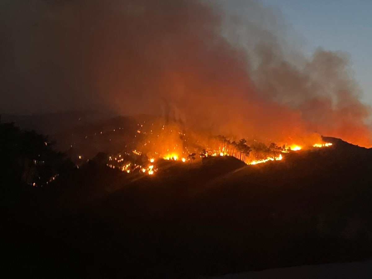 Here are fires burning near Asklipio, Rhodes, an island where some of the earliest fires in Greece started. (Photo by Vakianis Kyriakos; used by permission.)