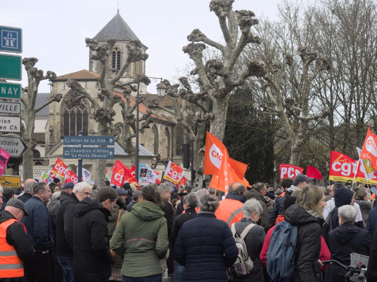 A large group of French strikers gather at Châlons-en-Champagne in opposition to the pension reform bill to increase the retirement age from 62 to 64. “During the duration of the protests, at times they did have a big impact, because there were a lot of transportation strikes, a lot of teacher strikes, and a lot of other sectors that were affected,” said Aurelien Breeden, a reporter for The New York Times. Photo credit:  Pierre Vorpuni / Unsplash
