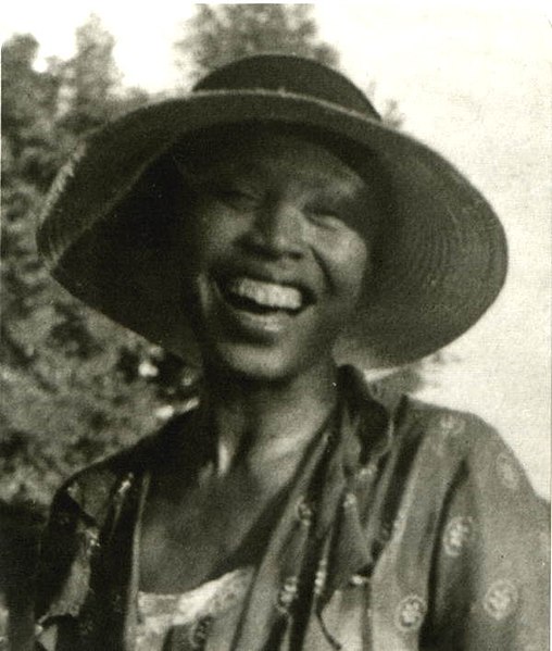 Here is a photo of Zora Neale Hurston taken in 1930. Hurston is considered one of the stars of the Harlem Renaissance. (Photo Credit: https://www.floridamemory.com/items/show/17243, CC0, via Wikimedia Commons)