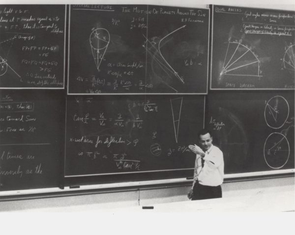 The Feynman Lectures on Physics provide a deep, fundamental, and intuitive way to understand physics. Feynman developed a unique lecture style that kept him at the center of attention, the impossible combination of theoretical physicist and circus barker, full of body motion and sound effects. (ENERGY.GOV, Public domain, via Wikimedia Commons)