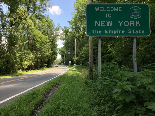 This sign is marks the border of Warwick, New York; the sign is visible as you enter from Vernon Township in Sussex County, New Jersey. (Photo Credit: Famartin, CC BY-SA 4.0 , via Wikimedia Commons)