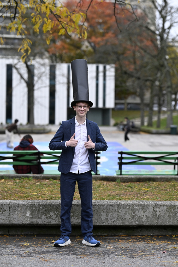 Jack Sikorski ‘27 put his American history knowledge to good use as “modern and insecure Abraham Lincoln.” 