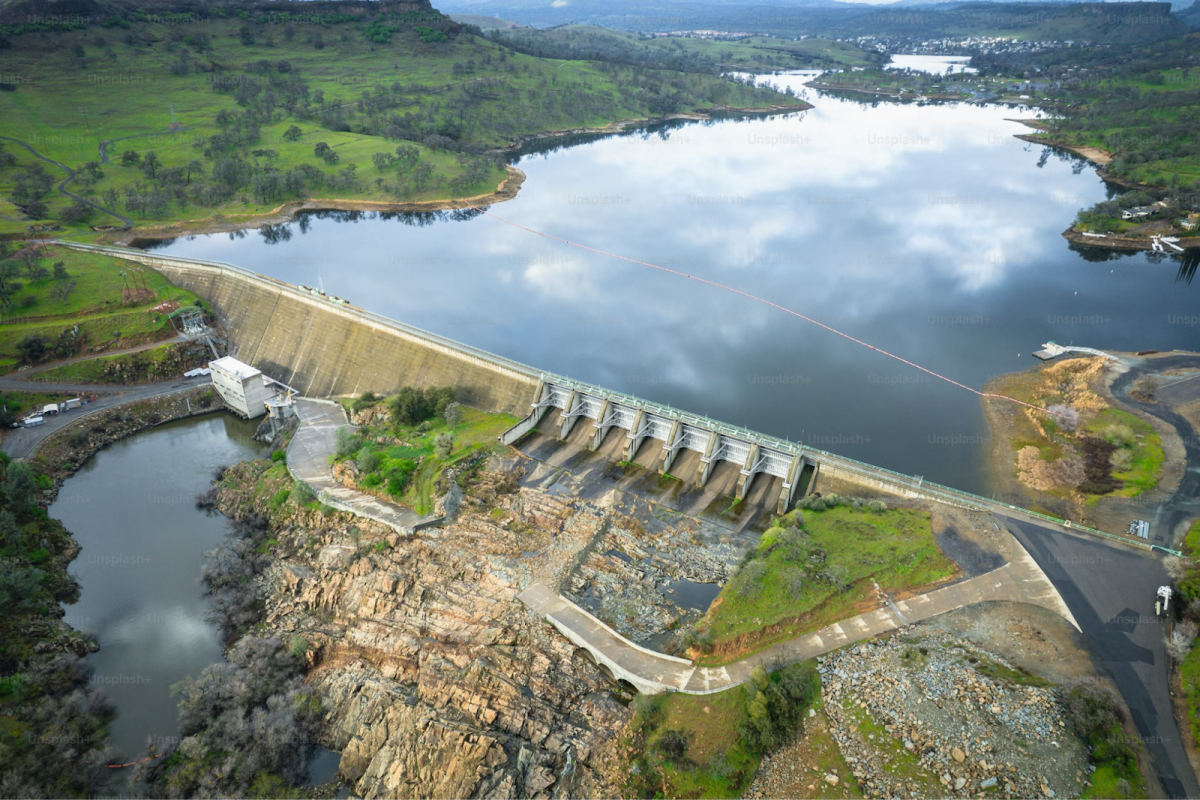 An aerial view of the Grand Ethiopian Renaissance Dam (GERD), located on the Blue Nile River about 700km north of the country’s capital, Addis Ababa. The GERD’s location also places it only a couple dozen kilometers away from the Sudanese border. (Photo Credit: Casey Horner / Unsplash)